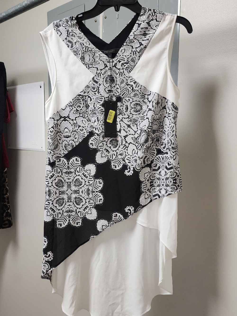 BCBGMaxAzria Black & White Asymmetrical Lace-Print Layered Dress